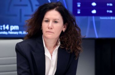 Αλβανία: Σε κατ’ οίκον περιορισμό η επικεφαλής των μυστικών υπηρεσιών – Τι ερευνά η SPAK