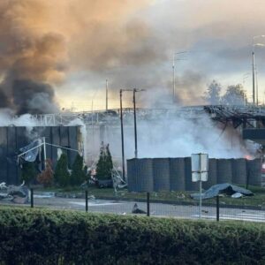 Μαζική επίθεση με τα θηριώδη ρωσικά Geran-4 σε data centers του Κιέβου – Δείτε βίντεο