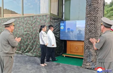 Hwasongpho-11Ma-1: Η Βόρεια Κορέα δοκίμασε αναβαθμισμένο υπέρ-υπερηχητικό βαλλιστικό πύραυλο