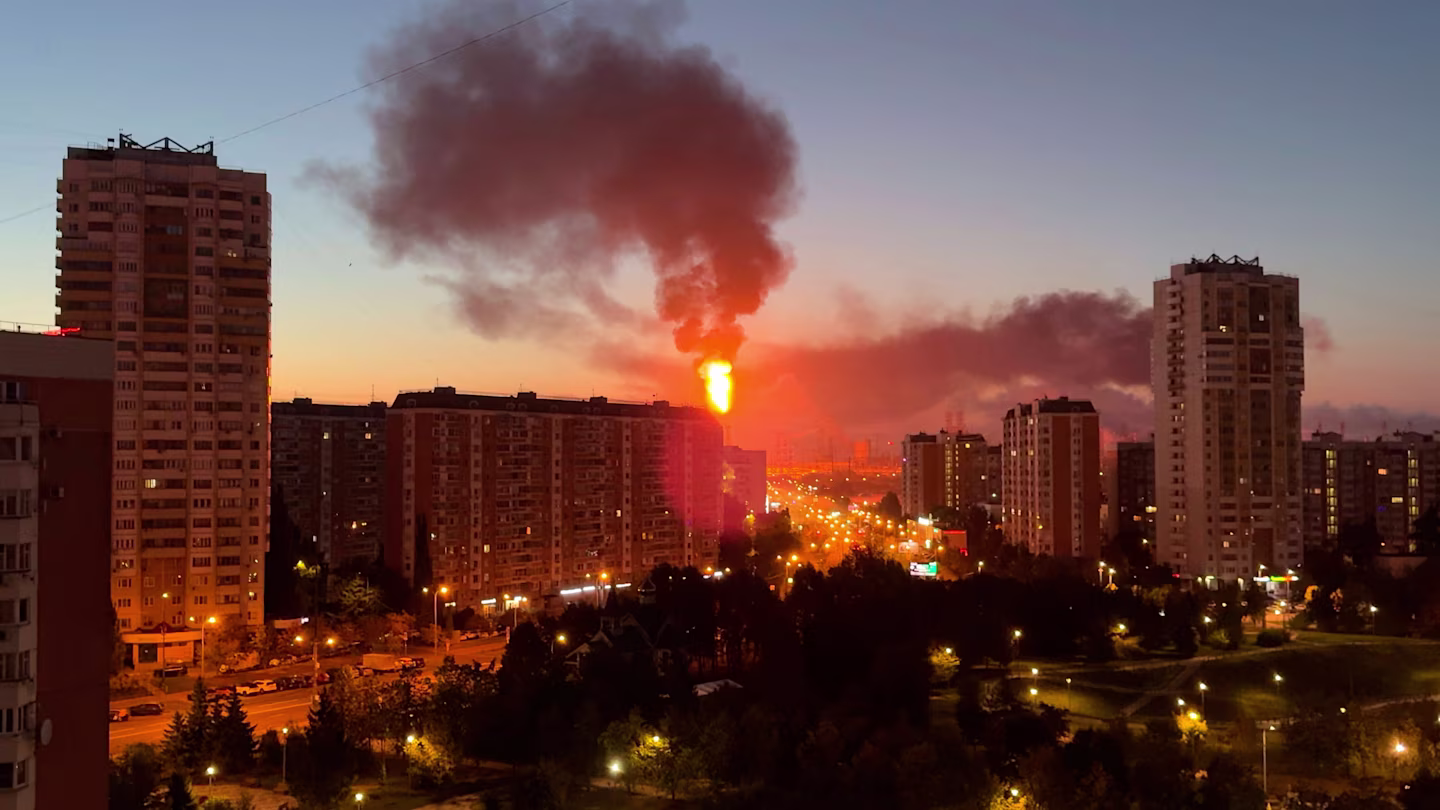Η ευρηματική μέθοδος των Ρώσων για να μην πλήττονται τα διυλιστήρια στη Μόσχα (βίντεο)