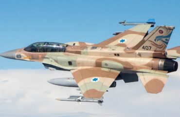 Ιράν: Κυνηγοί «πολεμικών λαφύρων» αναζητούν εξωτερικές δεξαμενές ισραηλινών F-16I Sufa (βίντεο)