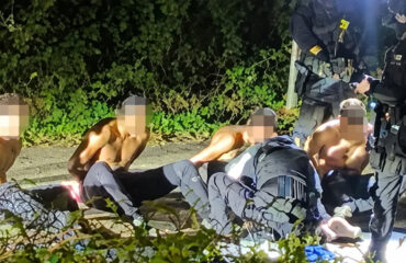 Ελεύθεροι με εγγύηση οι πέντε Βρετανοί που συνελήφθησαν κοντά στη στρατιωτική βάση RAF Fairford