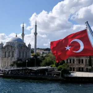 Τουρκία: Από τη χλιδή στη φυλακή – Οι 5 μεγιστάνες στο επίκεντρο του σκανδάλου