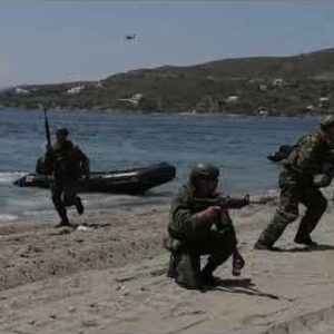 Η κλασική άσκηση «Παρμενίων» όταν βαπτίζεται «έκτακτη» για προεκλογικούς λόγους
