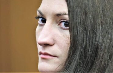 Λίντσεϊ Κλάνσι: Τώρα  ο δικηγόρος της ισχυρίζεται ότι δεν δολοφόνησε τα παιδιά της