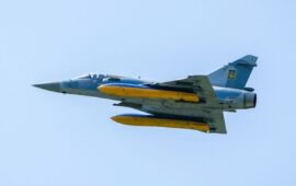 «Τρελό» κυνηγητό ρωσικού Geran-5 από γαλλικό Mirage 2000 των Ουκρανών στο Ρίβνε – Δείτε βίντεο