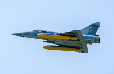 «Τρελό» κυνηγητό ρωσικού Geran-5 από γαλλικό Mirage 2000 των Ουκρανών στο Ρίβνε – Δείτε βίντεο