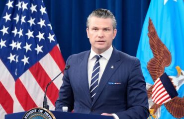 ΗΠΑ: Ο Πιτ Χέγκσεθ μειώνει κατά 20% τις θέσεις στρατηγών και ναυάρχων