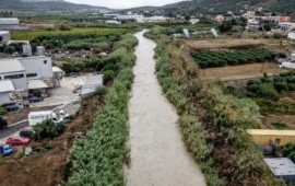 Στο «έλεος» της κακοκαιρίας η Κρήτη: Πάνω από 255 κλήσεις στην Πυροσβεστική (βίντεο)