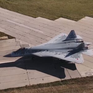Bίντεο: Τα Su-57 υποστήριξαν τα Su-34 στην άσκηση Center 2026 κι εντυπωσίασαν τον Β.Πούτιν (βίντεο)