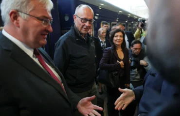 Φ.Μερτς: «Δίνουμε 1 δισ. ευρώ στην Ουκρανία για να μην επιτεθεί σε εμάς η Ρωσία»
