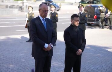 Ζελένσκι: «Οι ΗΠΑ πρότειναν τριμερή σε επίπεδο τεχνικών εμπειρογνωμόνων»
