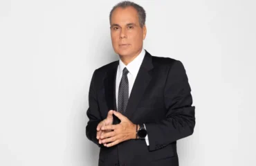Εξοργισμένος ο Ν.Στραβελάκης με τον δικηγόρο της οικογένειας Μαζωνάκη: «Ποιος νομίζετε ότι είστε;»