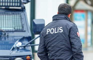 Κωνσταντινούπολη: Νέα επίθεση με μαχαίρι σε σχολείο – Τουλάχιστον τρεις τραυματίες (βίντεο)