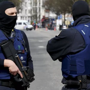 Λιέγη: Οι Αρχές απαγορεύουν τις συναθροίσεις άνω των τριών ατόμων μετά τα επεισόδια