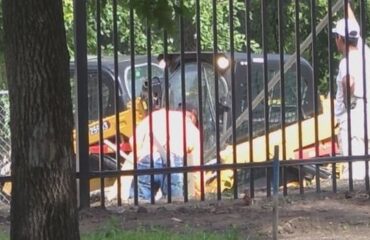 Βόρεια Ντακότα: Ανακαλύφθηκαν επτά φέρετρα με ανθρώπινα λείψανα δίπλα στην κατοικία του κυβερνήτη