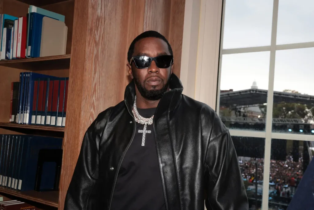 Στο νοσοκομείο ο Diddy: Τραυματίστηκε στο κεφάλι μέσα στη φυλακή