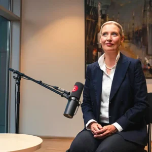 Α.Βάιντελ (AfD): «Ντίζελ στα 2,25€ ακρίβεια  και ο Μερτς θέλει να ρίξει κι άλλα λεφτά στην Ουκρανία»
