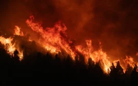 Ισχυρή έκρηξη και φωτιά σε στρατιωτική βάση στον Καναδά: Νεκροί και τραυματίες (βίντεο)