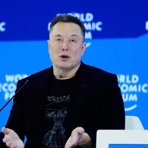 WSJ: «Μπλόκο» Μασκ στο Starlink της Ουκρανίας – Οργή για Ζελένσκι