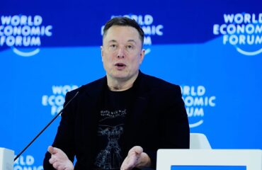 WSJ: «Μπλόκο» Μασκ στο Starlink της Ουκρανίας – Οργή για Ζελένσκι