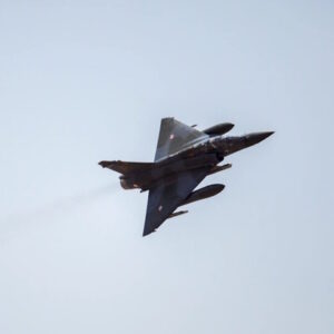Συντριβή μαχητικού Mirage 2000D στη Γαλλία: Νεκρός ο ένας πιλότος, αγνοείται ο δεύτερος