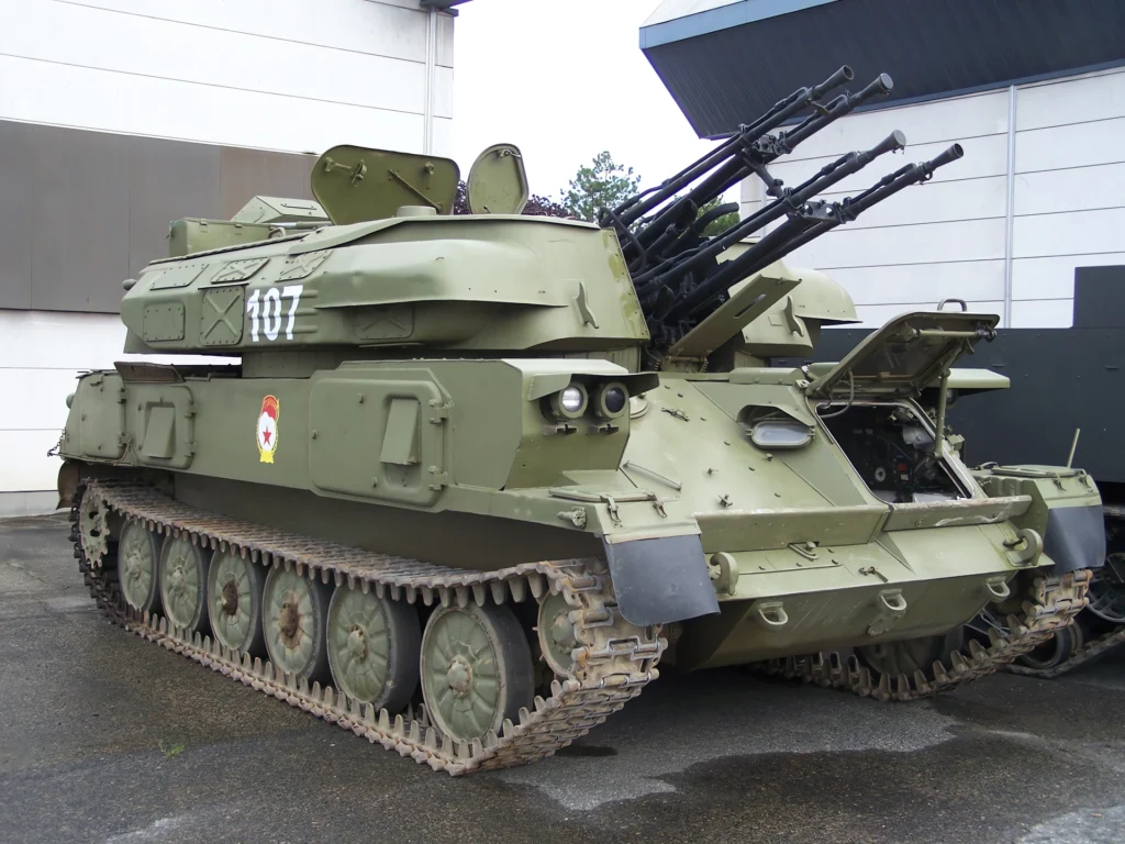 ZSU-23-4 Silka: To όπλο που θα μας έσωζε από τα drones