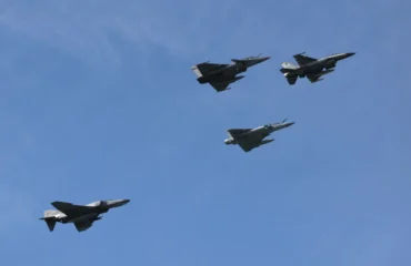 Μαχητικά πάνω από τη Θεσσαλονίκη ενόψει της 28ης Οκτωβρίου – Πότε πετά το F-16 «Ζευς» (φώτο)