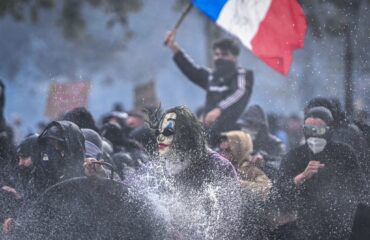 Γαλλία: Έτοιμοι να μπλοκάρουν TikTok, Instagram, Snapchat και X ενόψει των κινητοποιήσεων