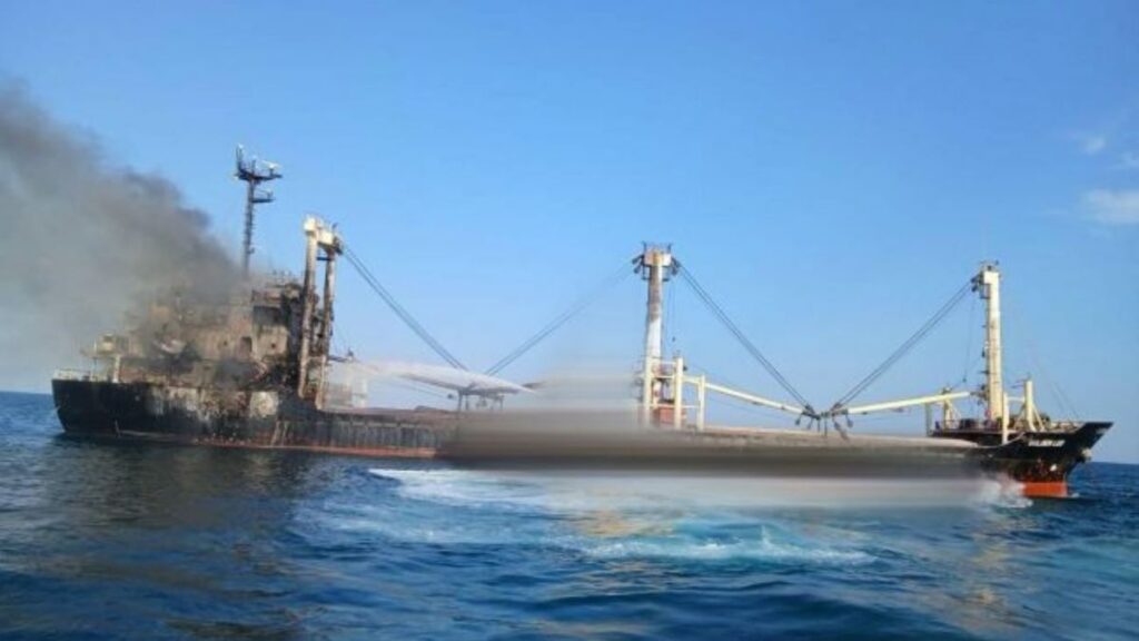 Τι συμβαίνει με τα βουλγαρικά πλοία; Οι Ρώσοι τα βυθίζουν αστραπιαία στη Μαύρη Θάλασσα (βίντεο)