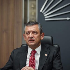 Οζέλ κατά Ερντογάν: «Ούτε F-35 πήραμε ούτε κινητήρα για το KAAN έχουμε»