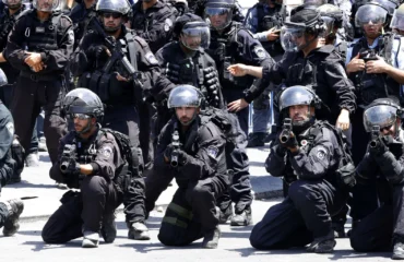 «Δρακόντεια» μέτρα ασφαλείας με 20.000 αστυνομικούς ενόψει των αυριανών εκλογών στο Ισραήλ