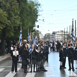 28η Οκτωβρίου: Με την μαθητική παρέλαση κορυφώνονται οι εορτασμοί στο κέντρο της Αθήνας (φωτο)