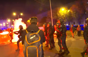 Επεισόδια έξω από το υπουργείο Μεταφορών στη Μαδρίτη: Οργή για την φονική σύγκρουση των τρένων