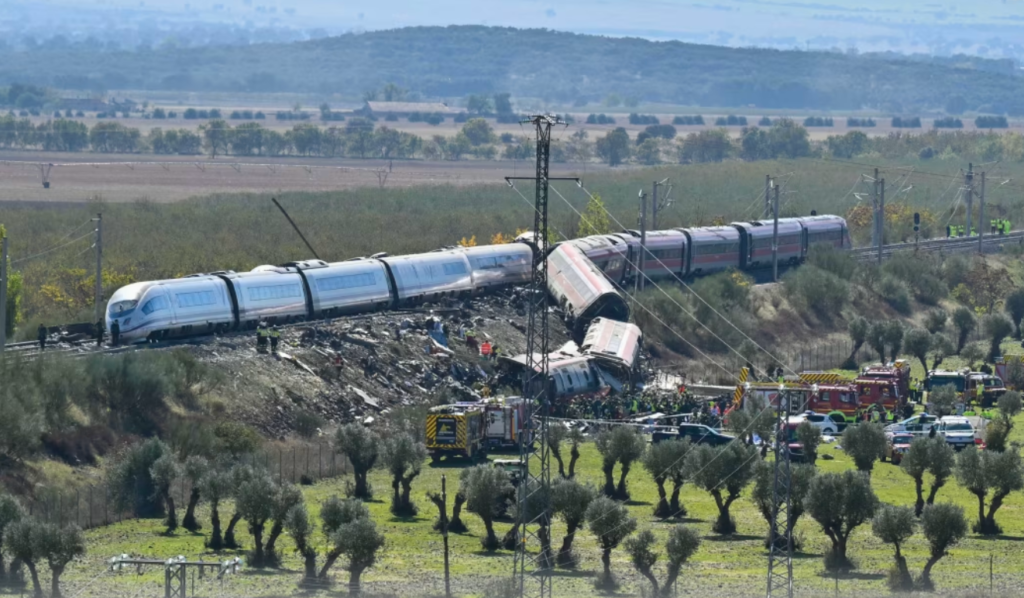 Ισπανία: Πώς σώθηκαν οι τρεις Έλληνες από το σιδηροδρομικό δυστύχημα – Οι αλλαγές θέσεων