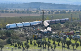 Ισπανία: Πώς σώθηκαν οι τρεις Έλληνες από το σιδηροδρομικό δυστύχημα – Οι αλλαγές θέσεων